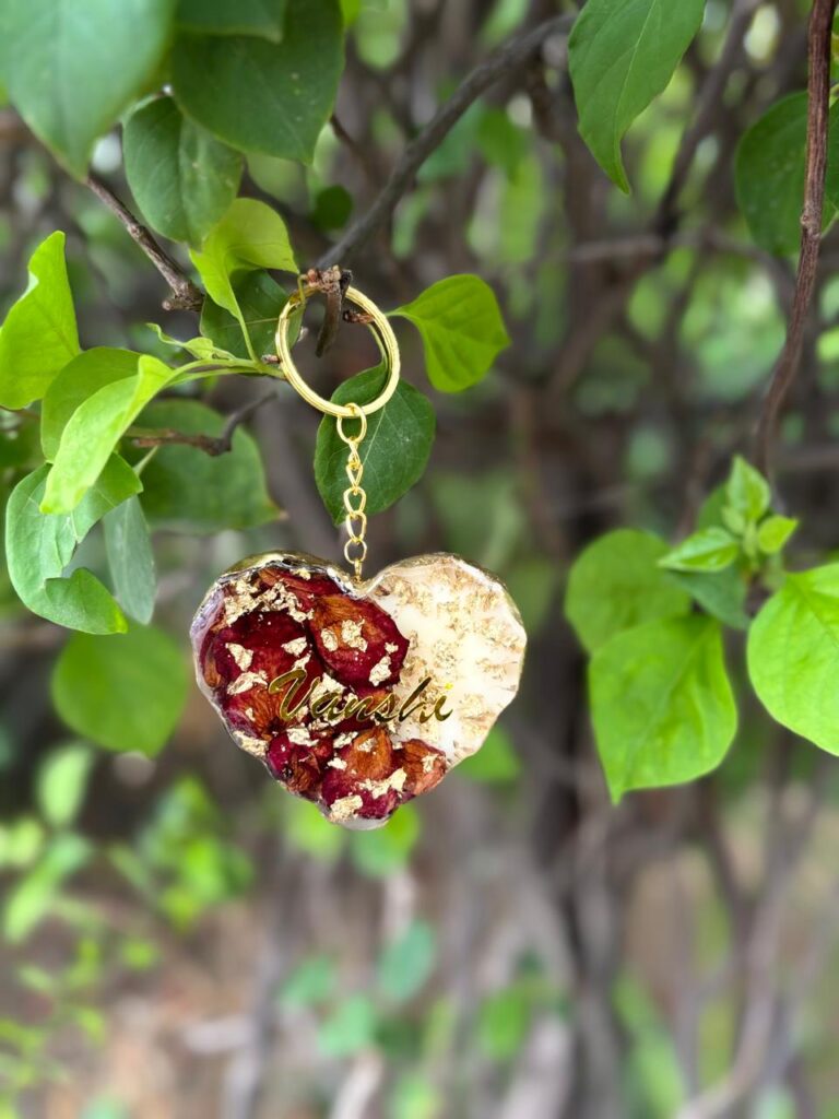Personalized Floral Resin Keepsake – Keychain & Frame